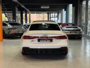 RS7 Sportback 4.0 TFSI quattro~HEAD-UP~PANO~MATR