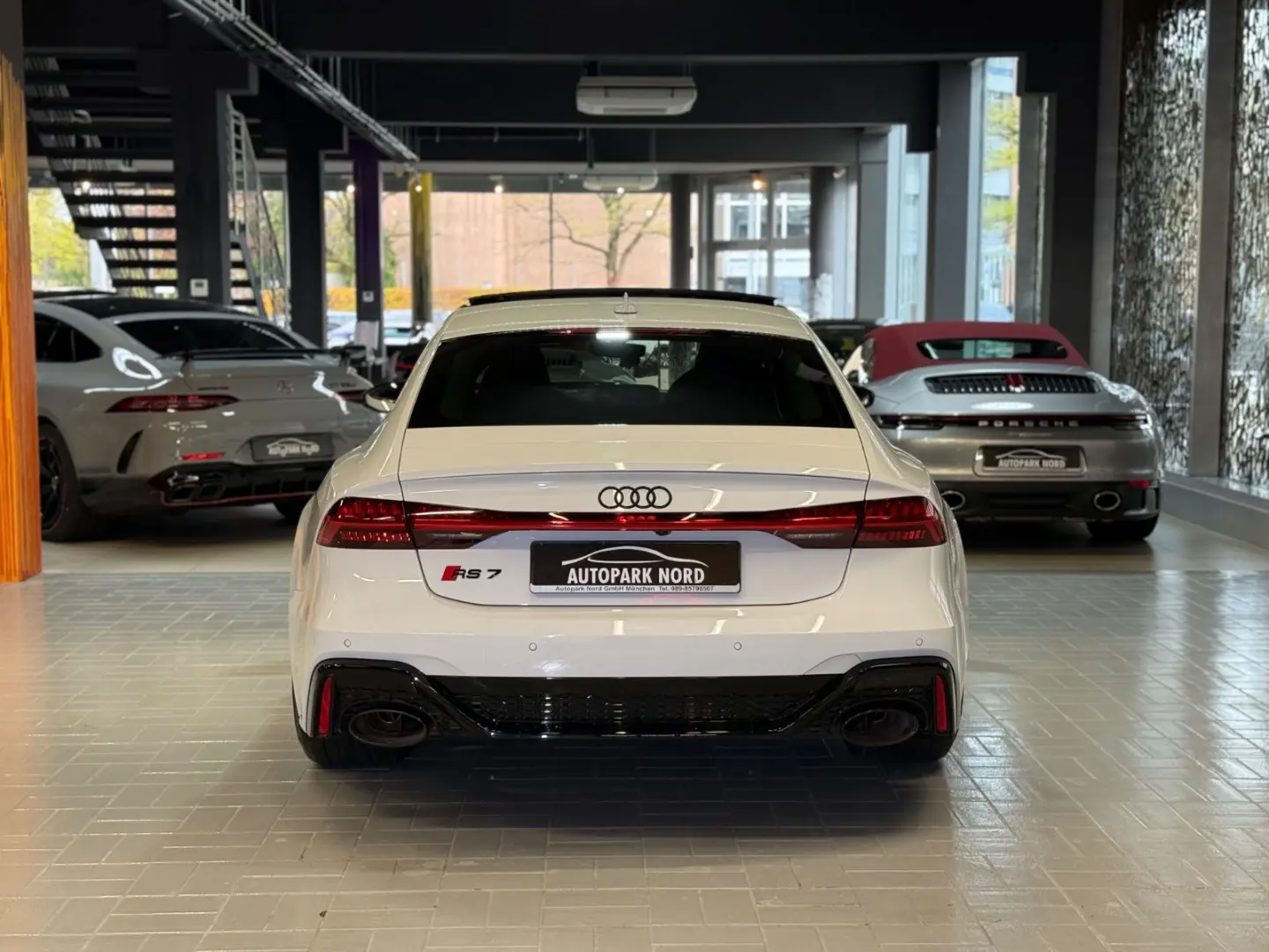 RS7 Sportback 4.0 TFSI quattro~HEAD-UP~PANO~MATR