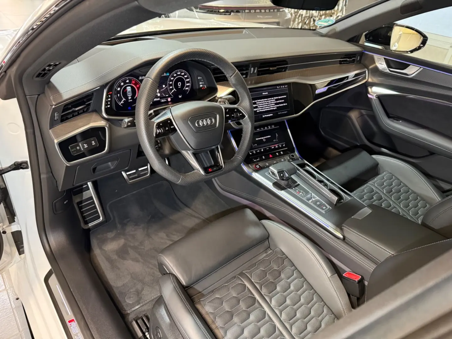 RS7 Sportback 4.0 TFSI quattro~HEAD-UP~PANO~MATR