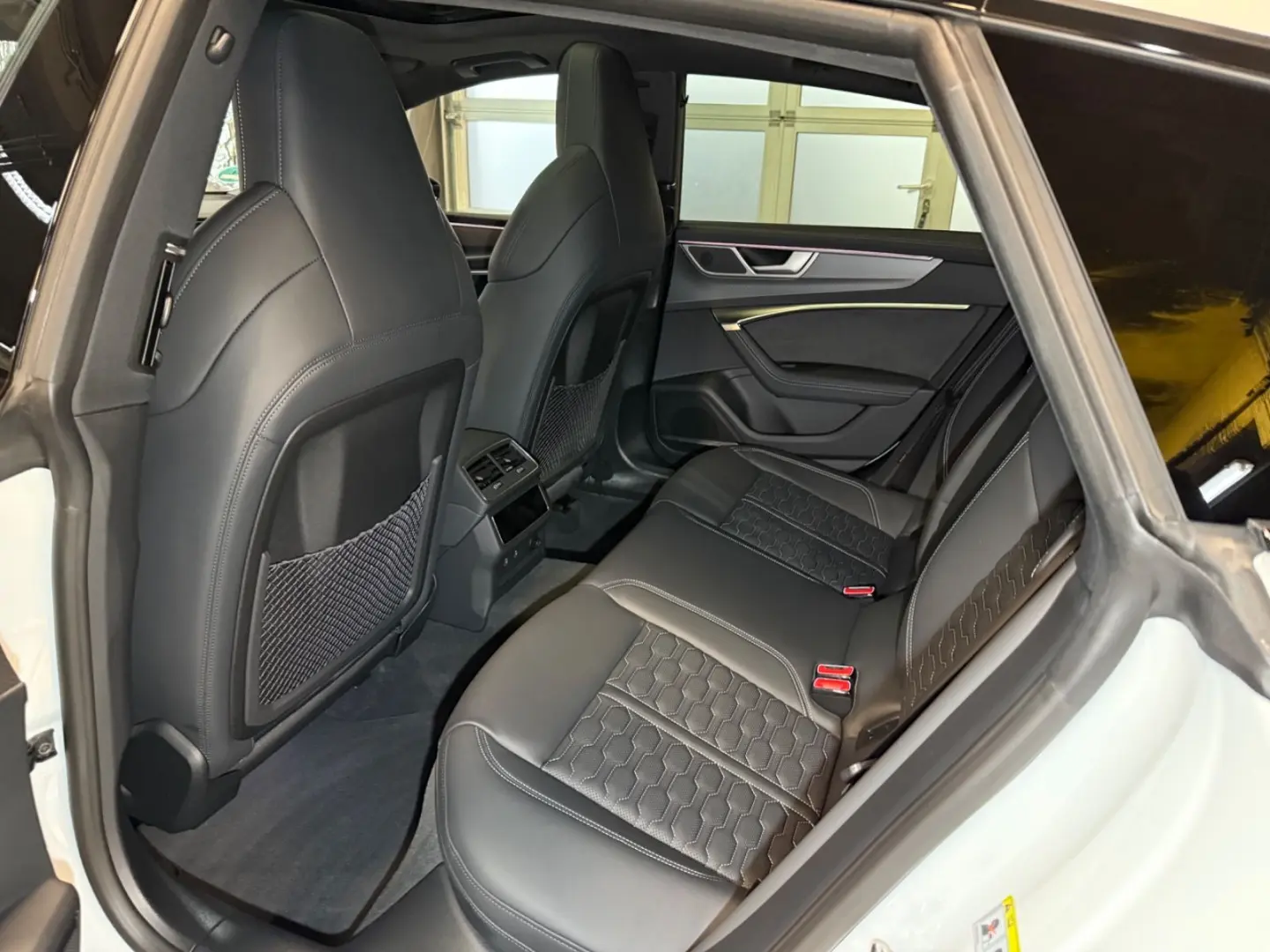 RS7 Sportback 4.0 TFSI quattro~HEAD-UP~PANO~MATR