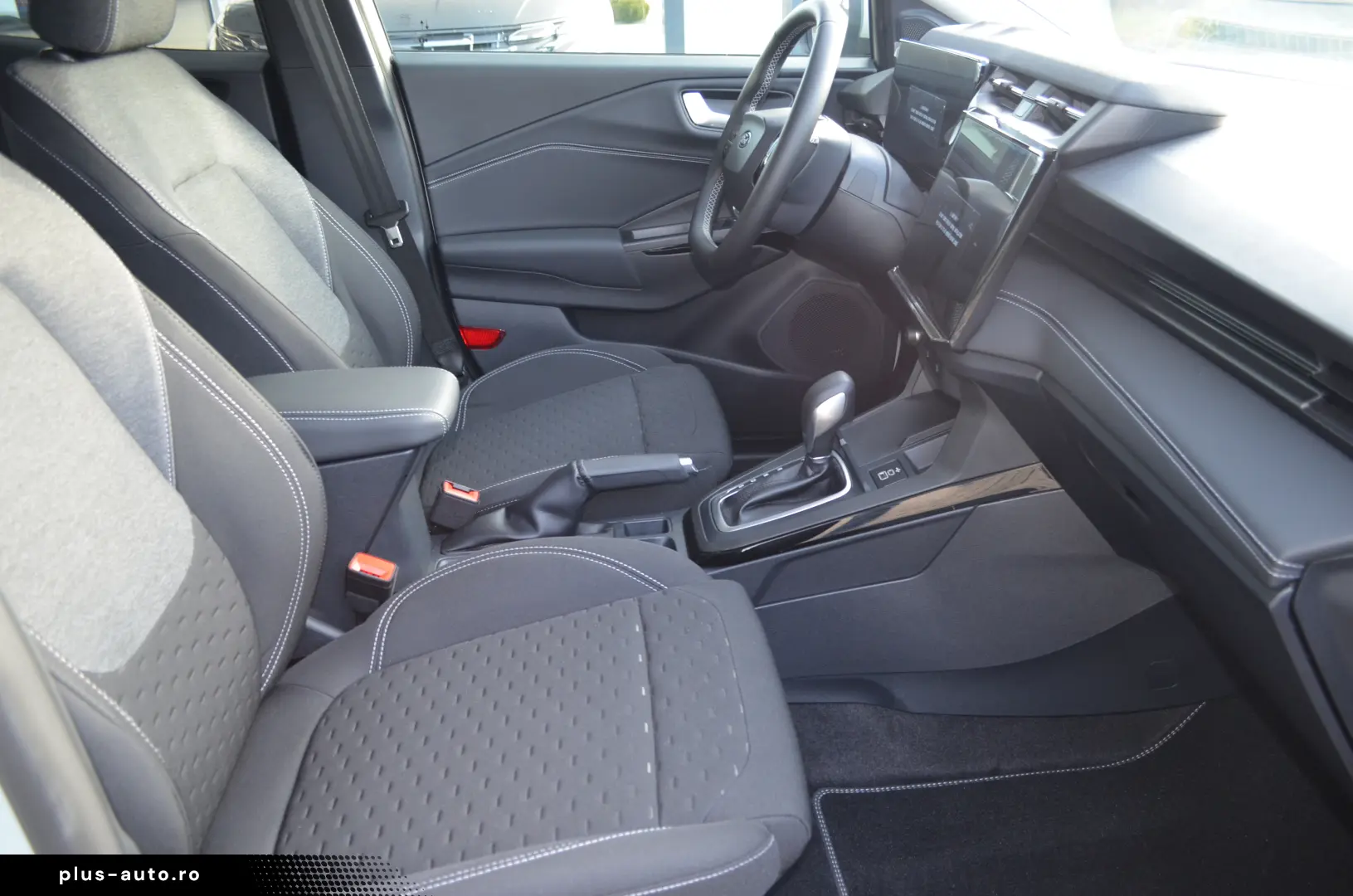 Ford Puma Titanium 1.0l mHEV 125 CP AT