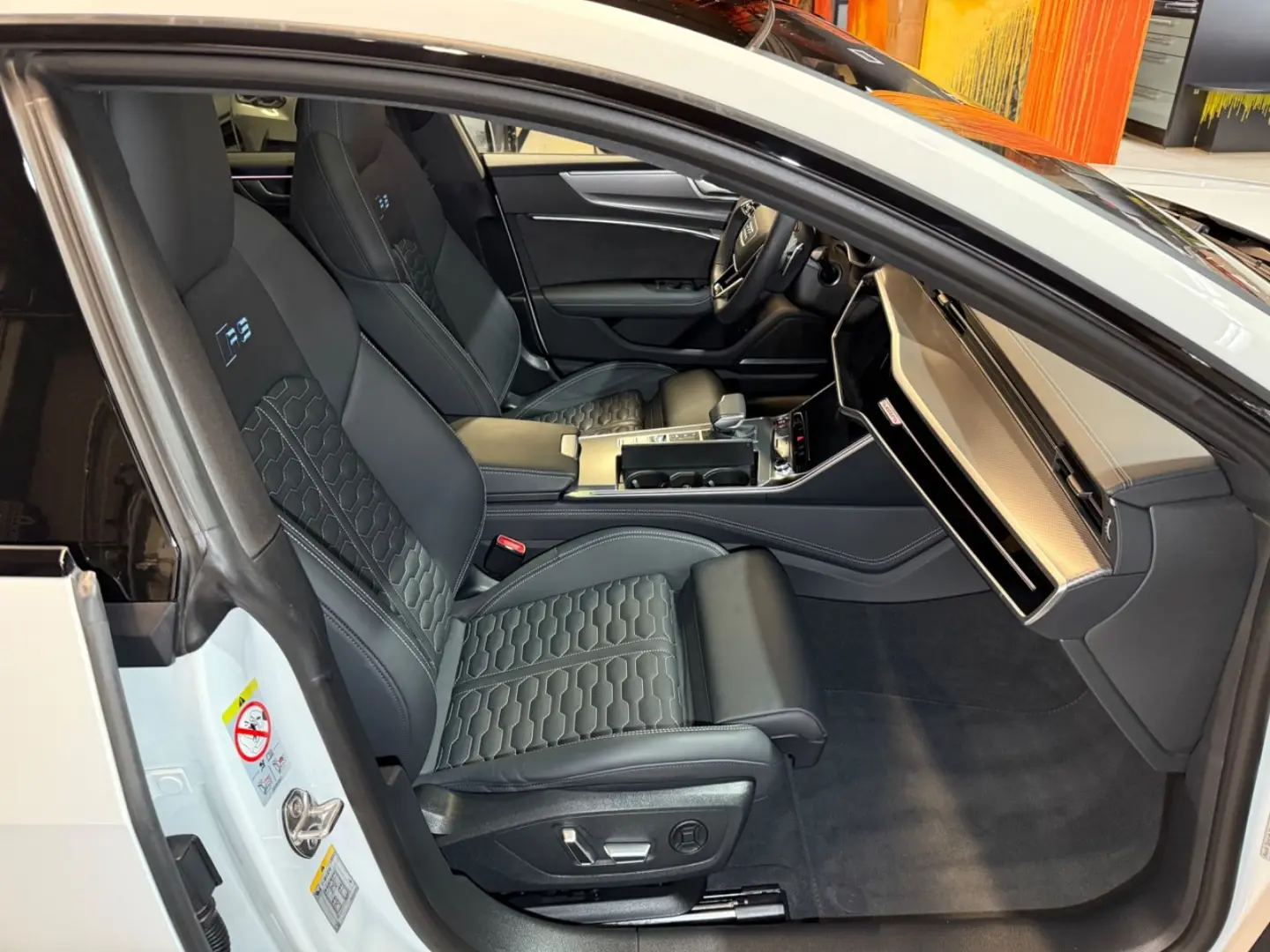 RS7 Sportback 4.0 TFSI quattro~HEAD-UP~PANO~MATR