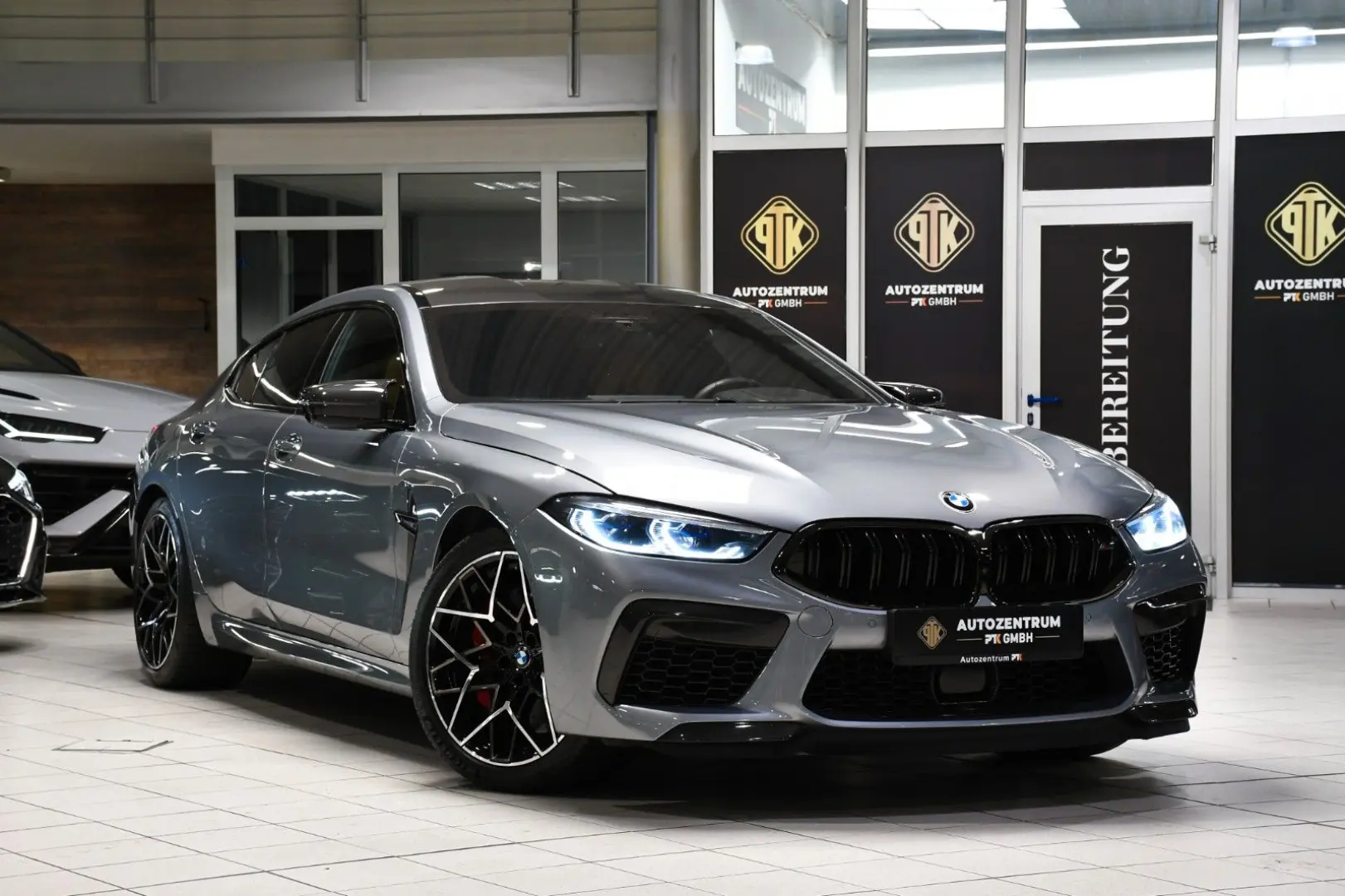 M8 Gran Coupe Competition Individual  B&W Carbon