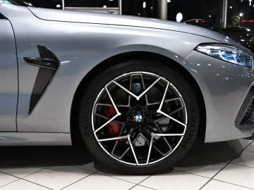 M8 Gran Coupe Competition Individual  B&W Carbon