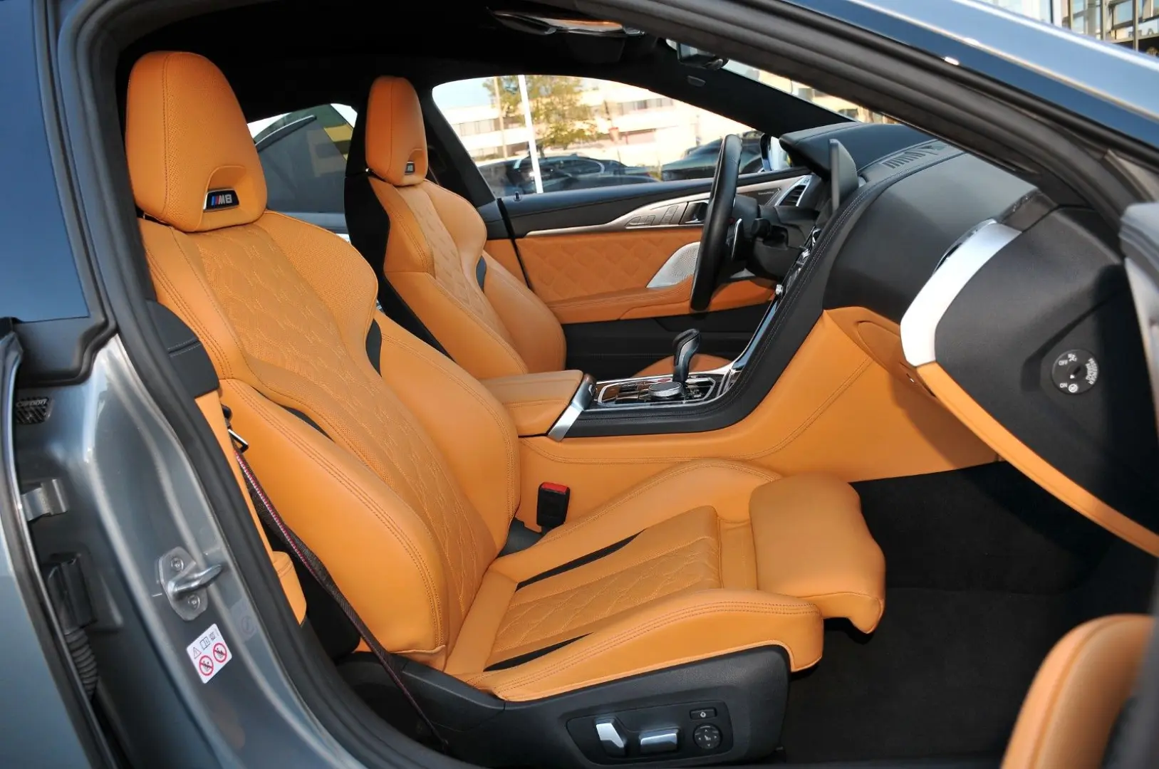 M8 Gran Coupe Competition Individual  B&W Carbon