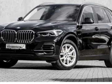 X5 xDrive45e