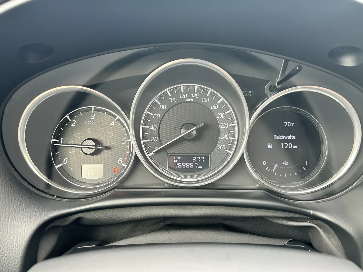 Mazda CX-5 2.2 SKYACTIV-D Aut. Center-Line