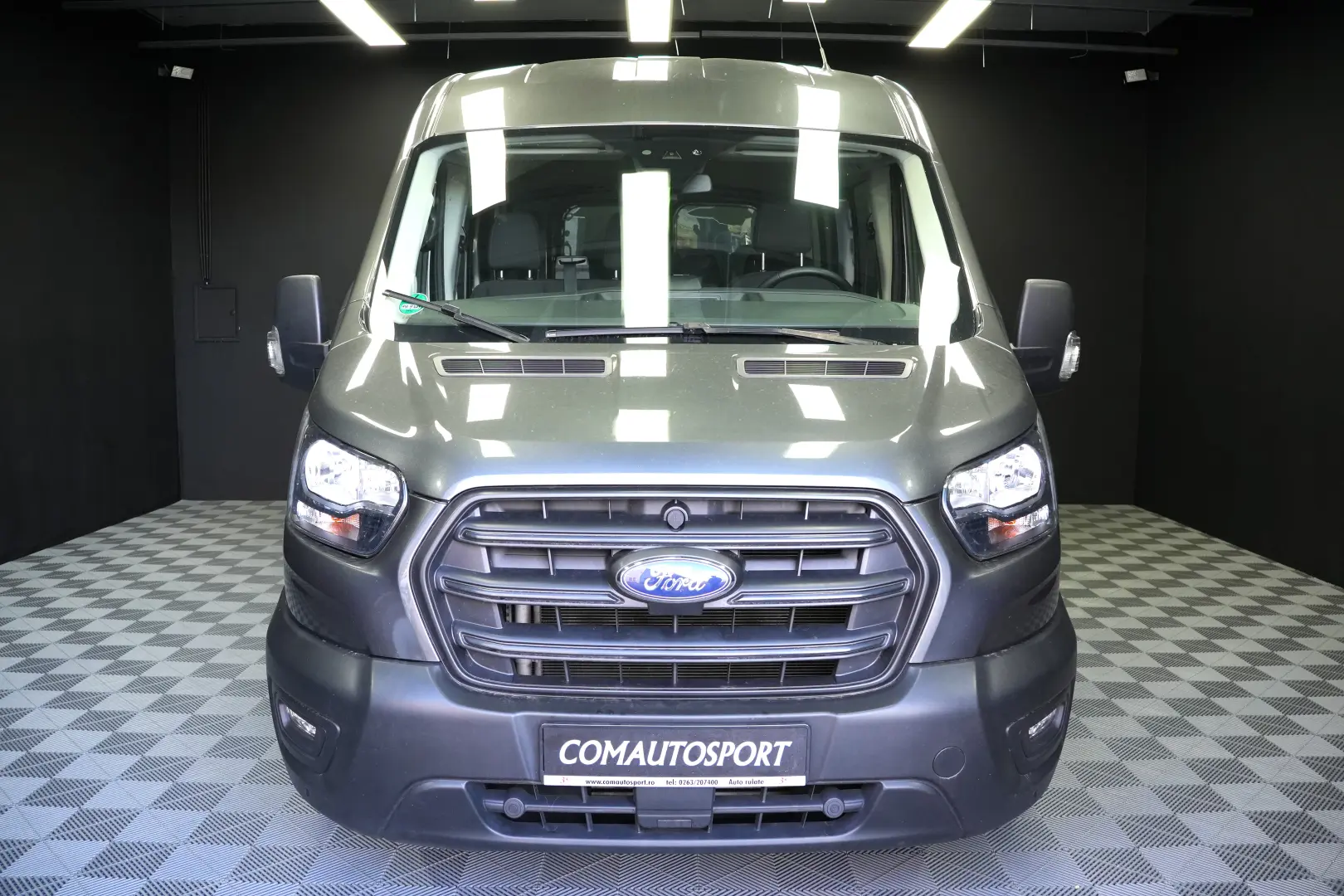FORD TRANSIT 8 1 L3H2