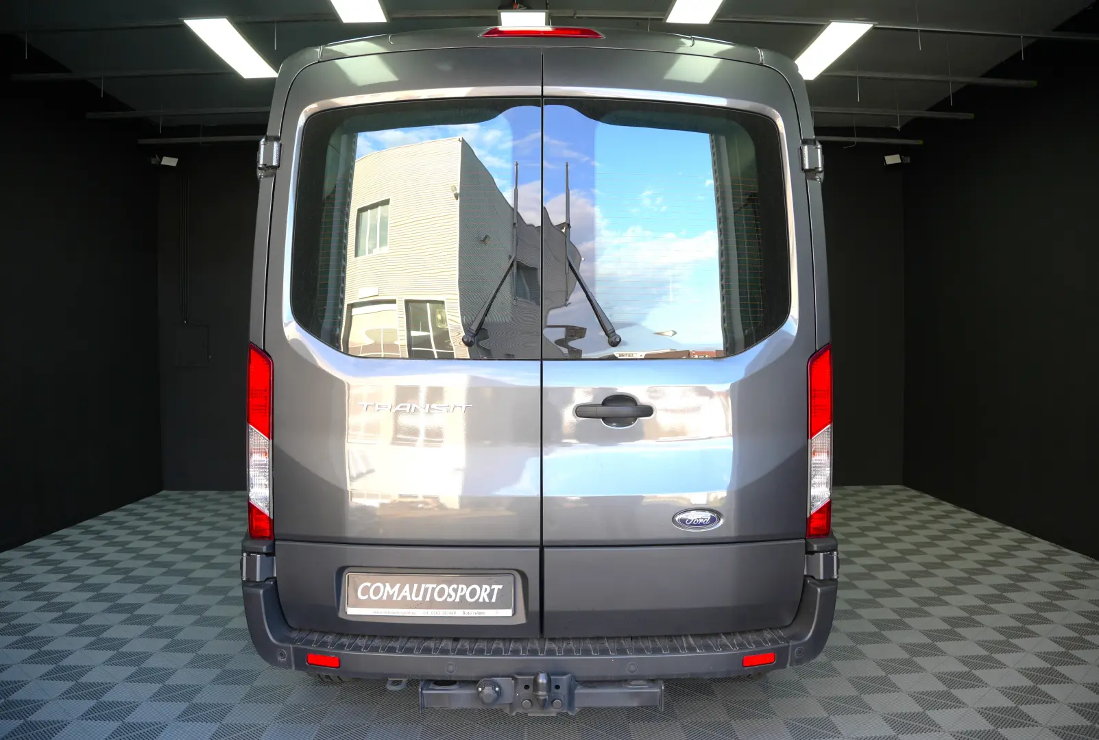 FORD TRANSIT 8 1 L3H2