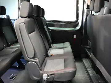 FORD TRANSIT 8 1 L3H2