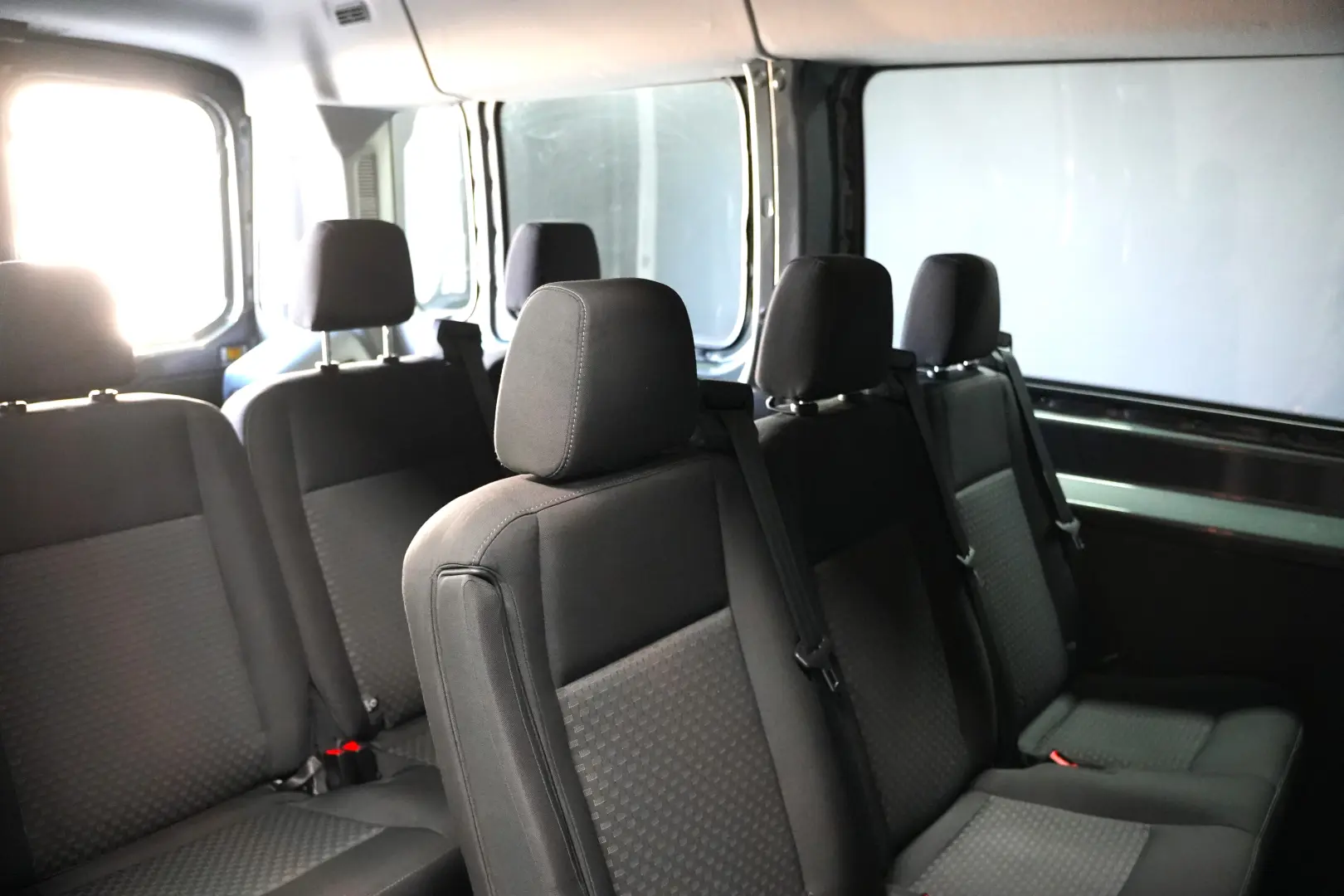 FORD TRANSIT 8 1 L3H2