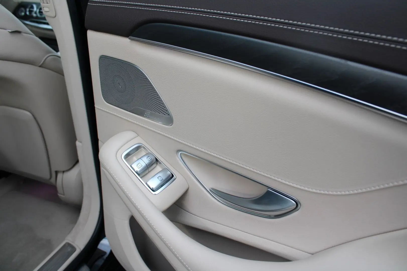 S 400 d 4Matic 360  Distronic Pano. Burmester