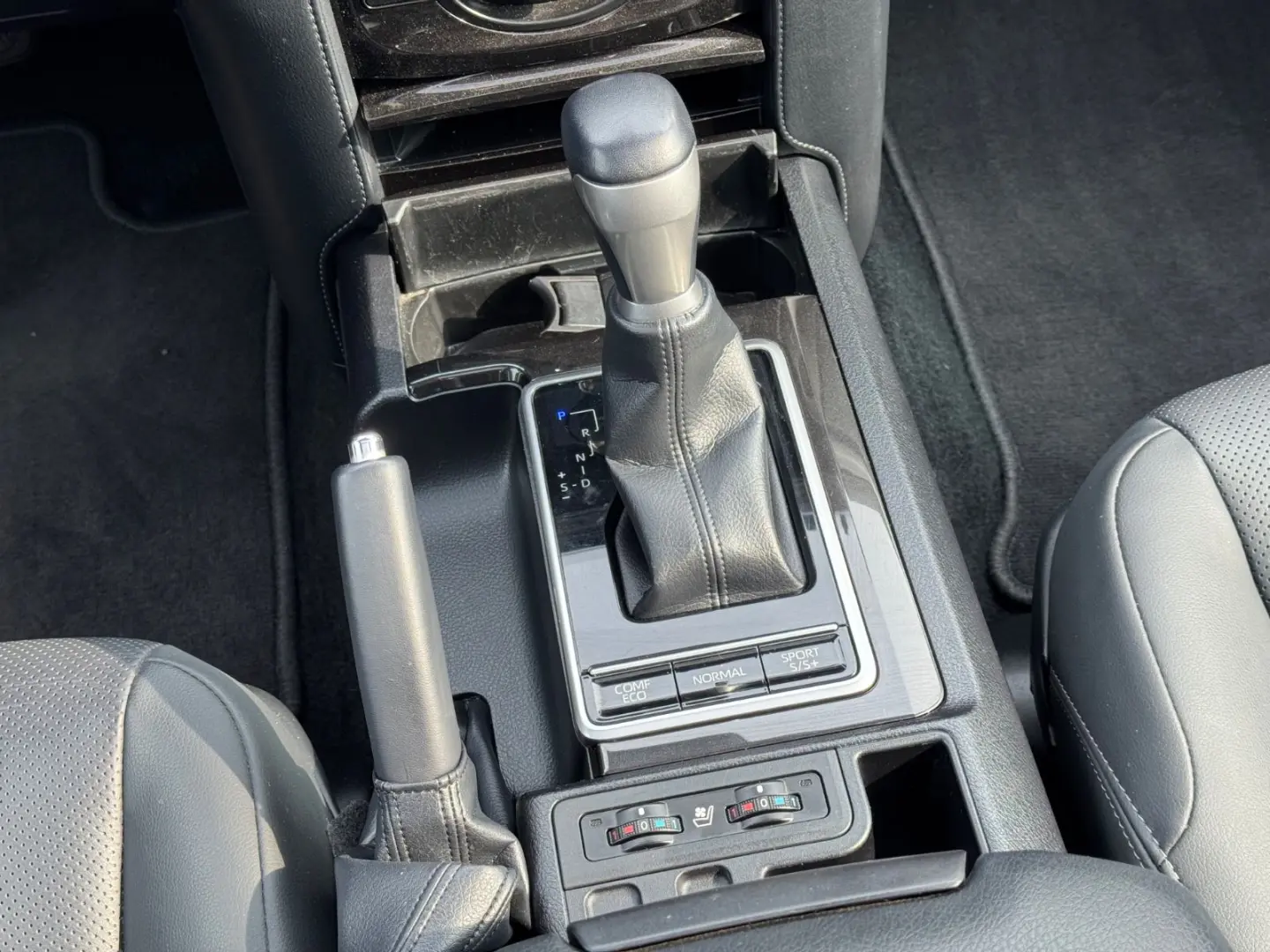 Land Cruiser TEC-Edition 4x4 OFFROAD LUFT SITZKL