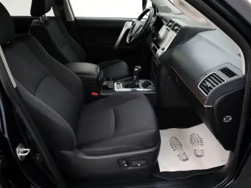 Land Cruiser Executive Aut. LED Kamera ACC AHK