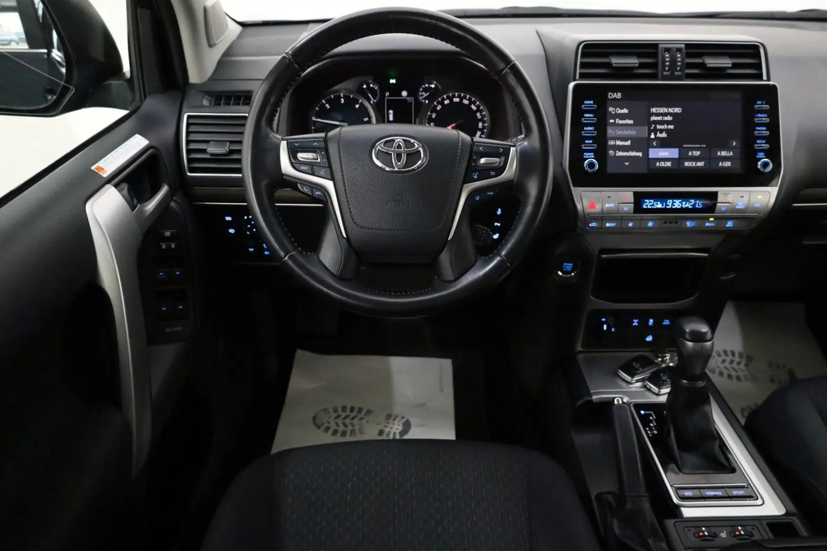 Land Cruiser Executive Aut. LED Kamera ACC AHK