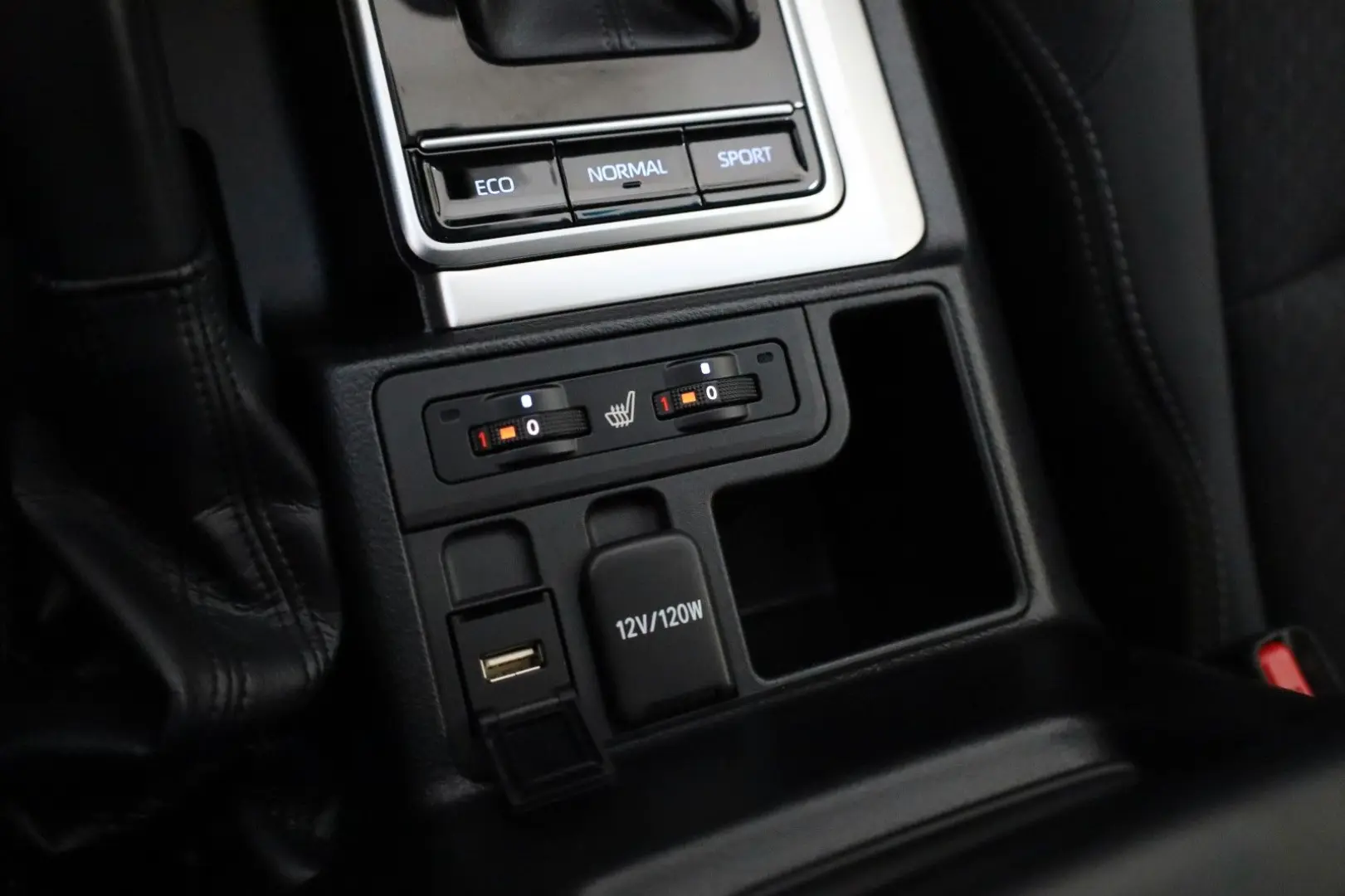 Land Cruiser Executive Aut. LED Kamera ACC AHK