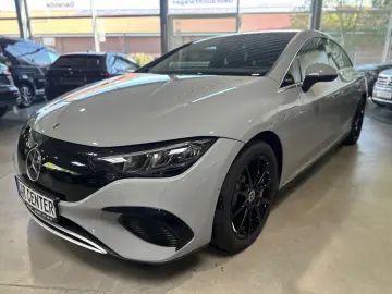 EQE 300 Advanced Navi LED Kamera 8xAlu Burmester