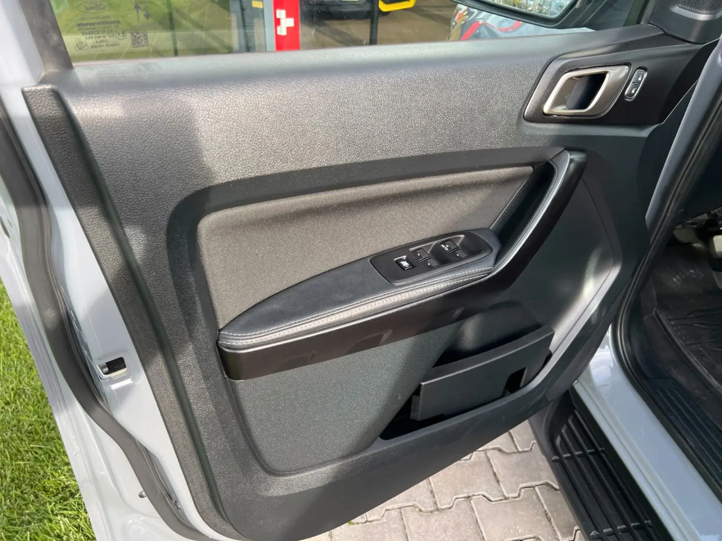 Ranger Wolftrak Doppelkabine Garantie 8.2027