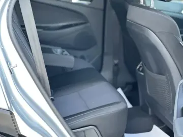 Hyundai Tucson 1.7 CRDi Xpossible ISG 2WD