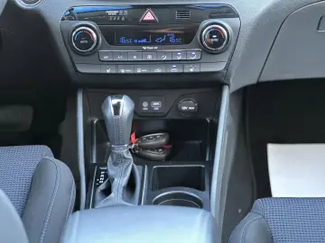 Hyundai Tucson 1.7 CRDi Xpossible ISG 2WD