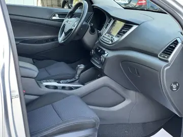 Hyundai Tucson 1.7 CRDi Xpossible ISG 2WD