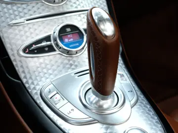 Veyron Grand Sport VITESSE SUSPENSION SERVICENEU