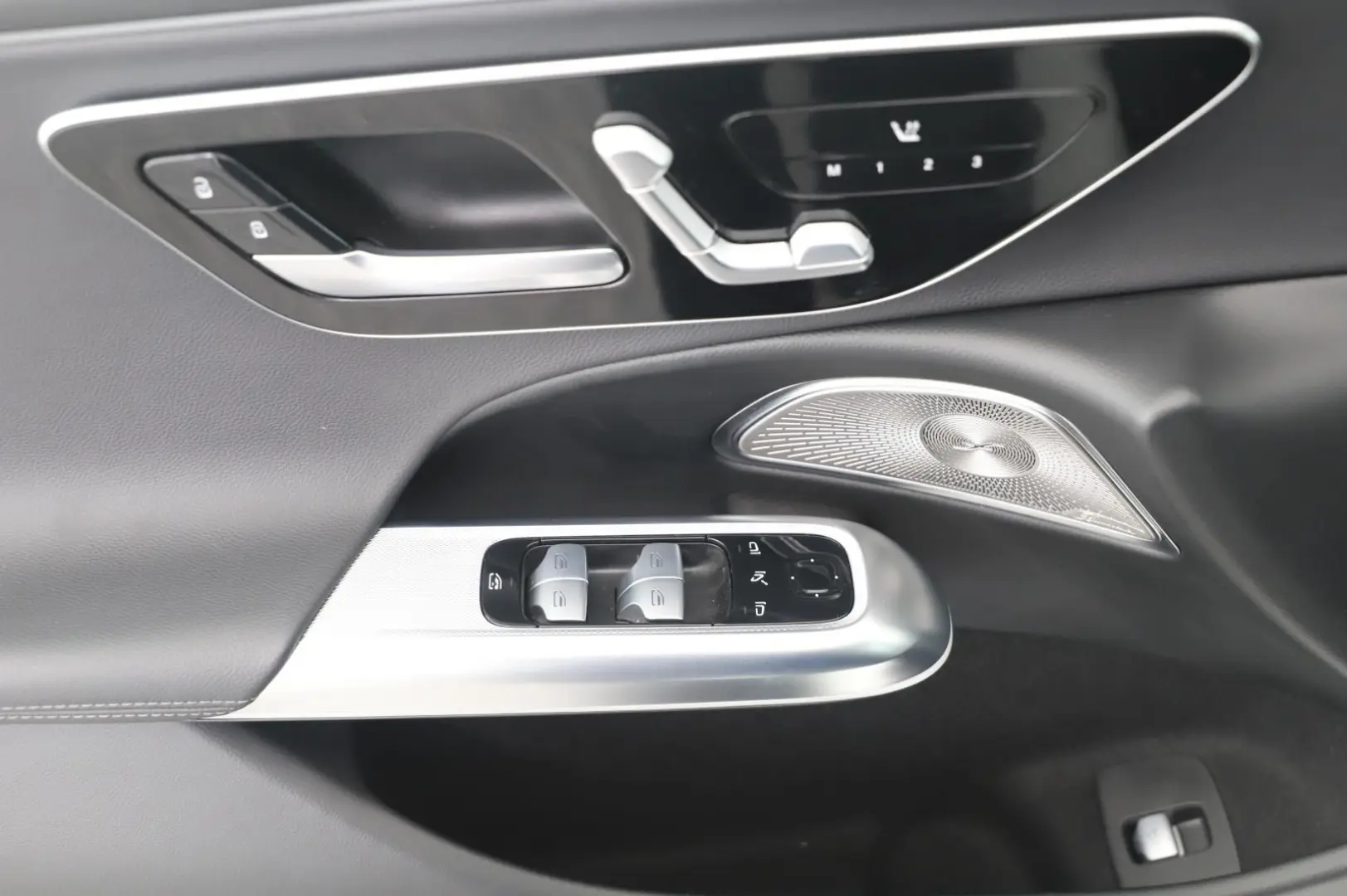 E 450 4M AMG Line 2x Advance neues Mod PSD Distr