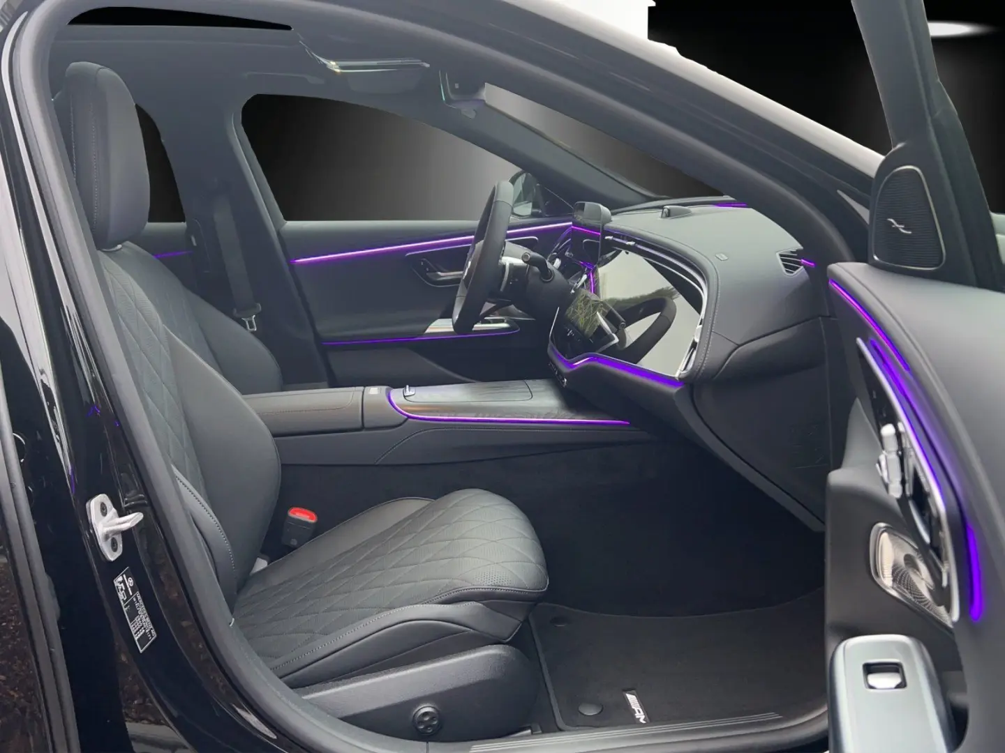 E 400 e 4M AMG Distro PANO Airma HAL Bur4D HYPER