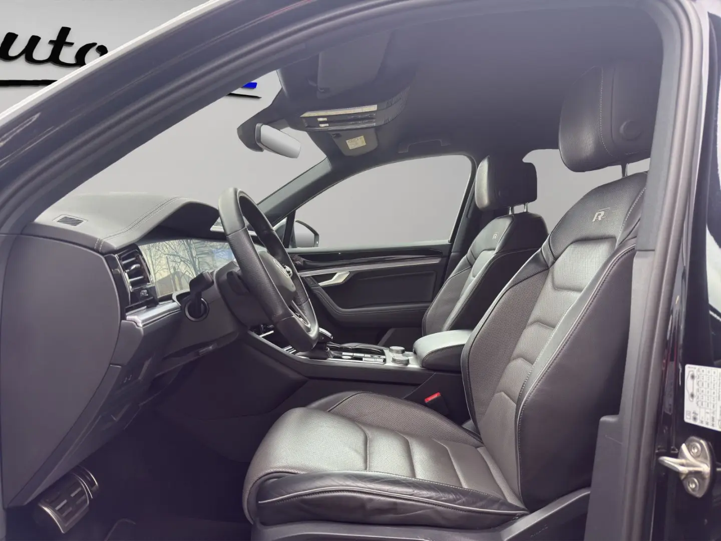 Touareg 3.0 TDI R-Line Black  MATRIX LUFT 21