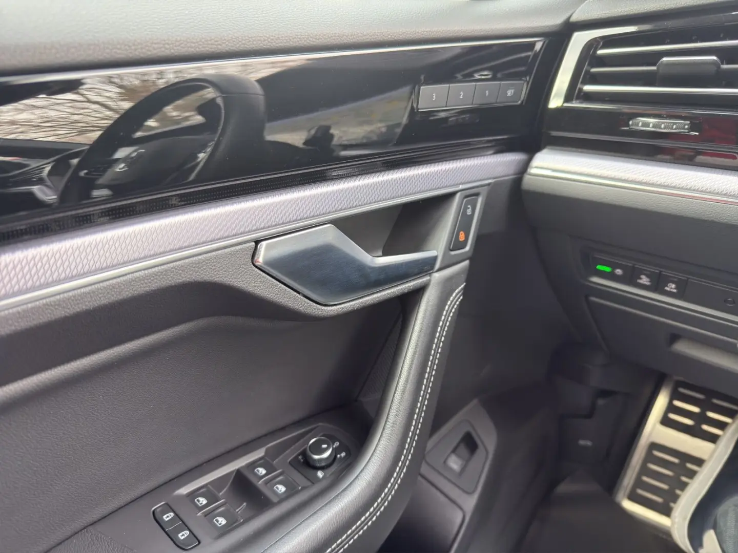 Touareg 3.0 TDI R-Line Black  MATRIX LUFT 21