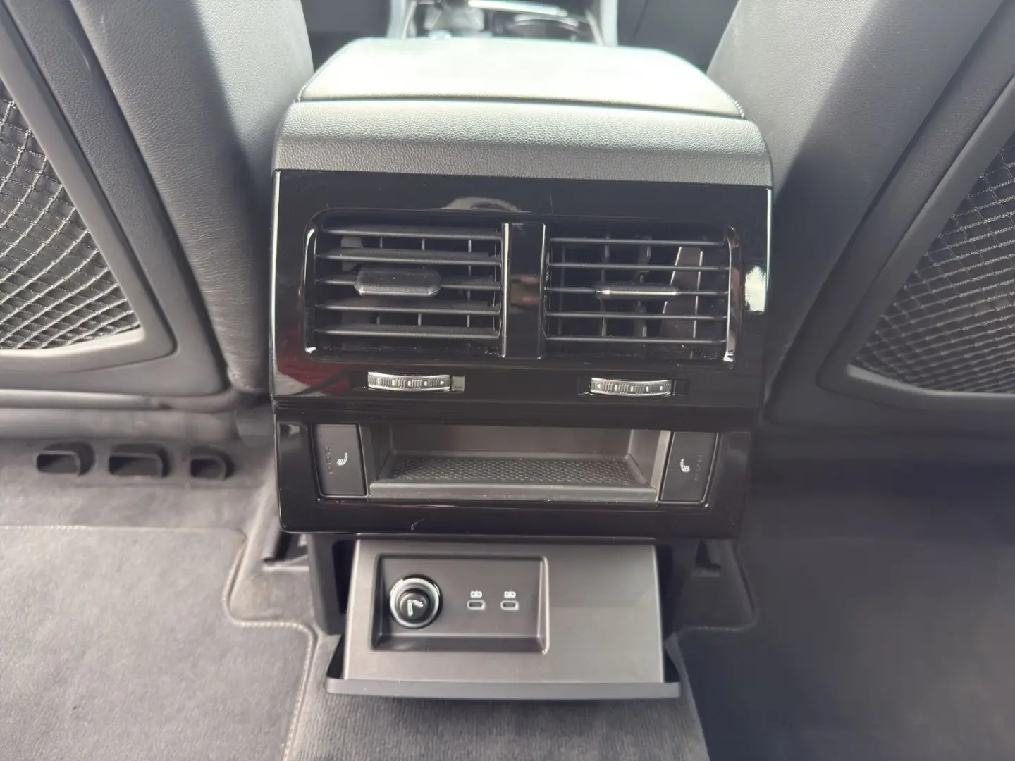 Touareg 3.0 TDI R-Line Black  MATRIX LUFT 21