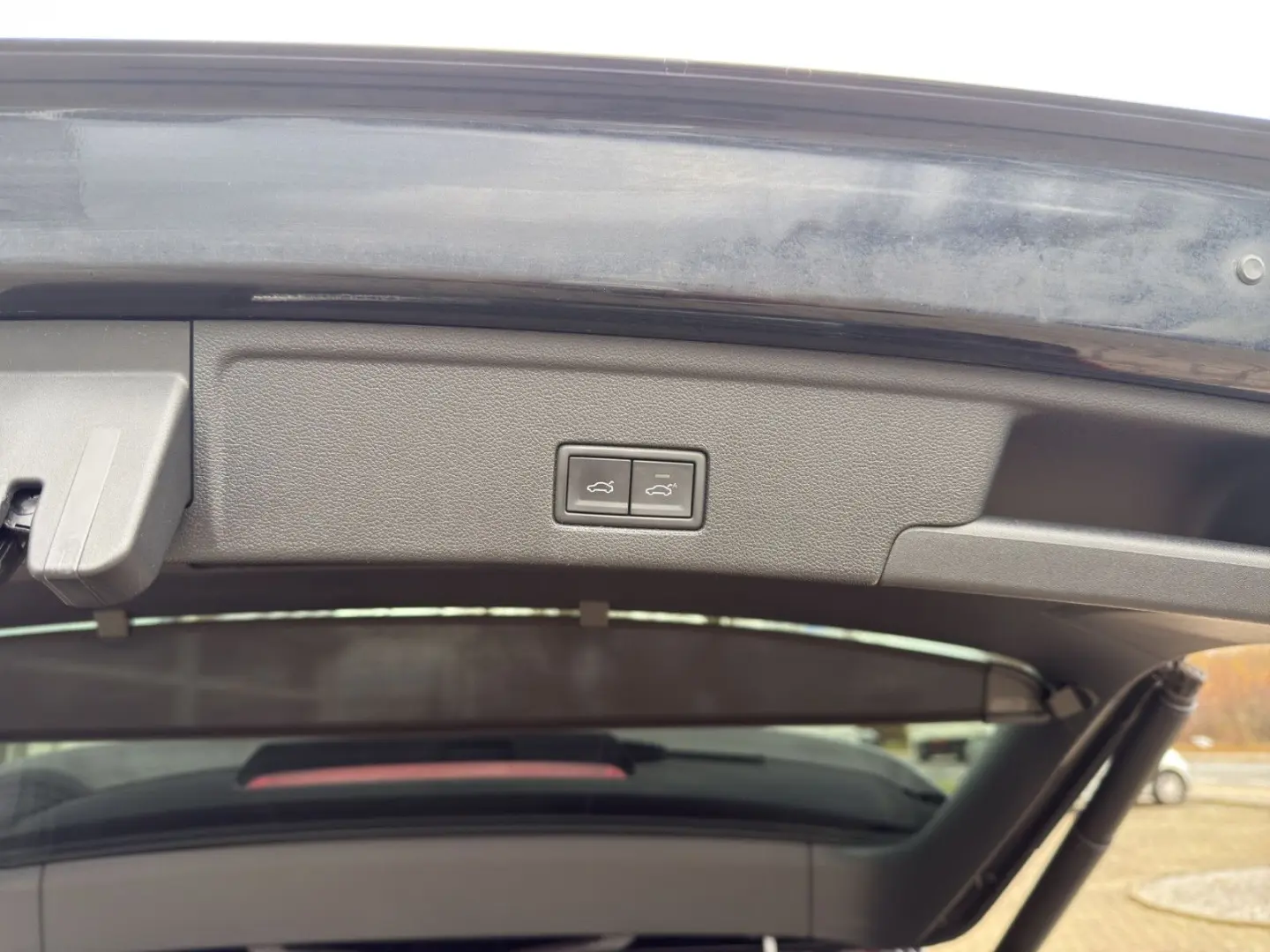 Touareg 3.0 TDI R-Line Black  MATRIX LUFT 21