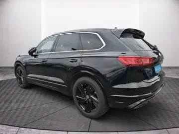 Touareg 3.0 V6 TSI Aut. 4M R-Line PANO LM22 NACH