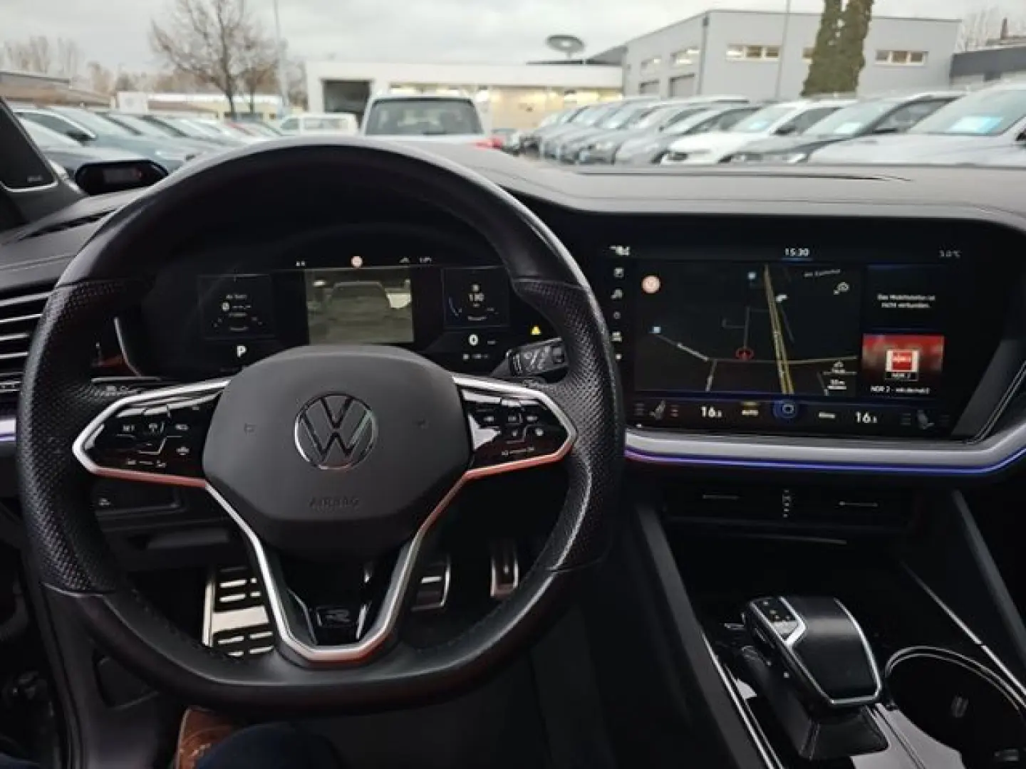 Touareg 3.0 V6 TSI Aut. 4M R-Line PANO LM22 NACH