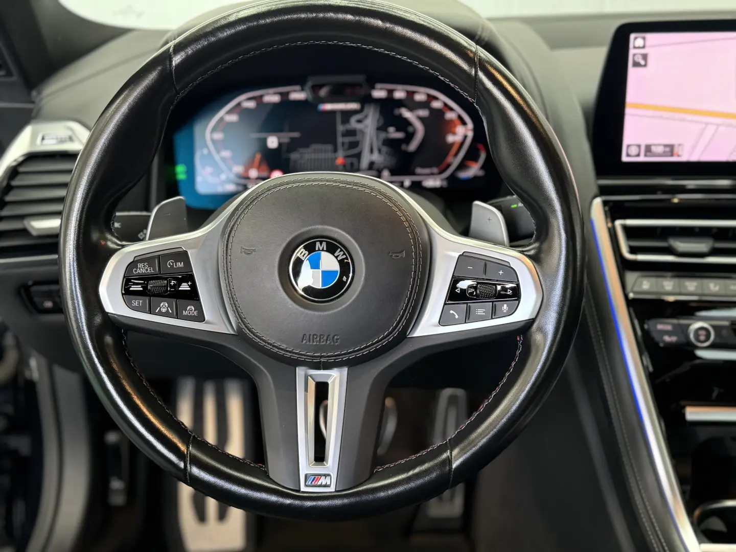 BMW 850M - 2022 Facelift