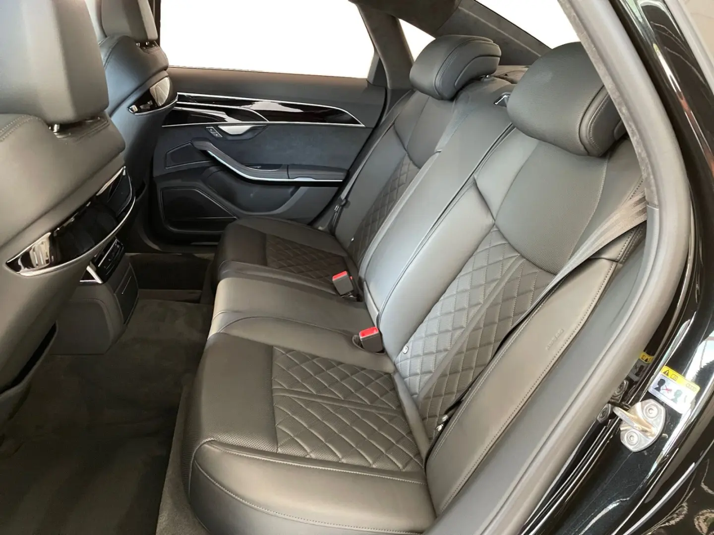 A8 60TFSIe quatt Tiptrc HUD Matrix 360  B&O Pano