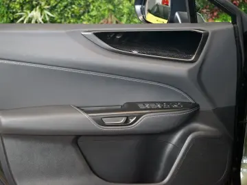 NX350h COMFORT TOP FWD LED DRCC