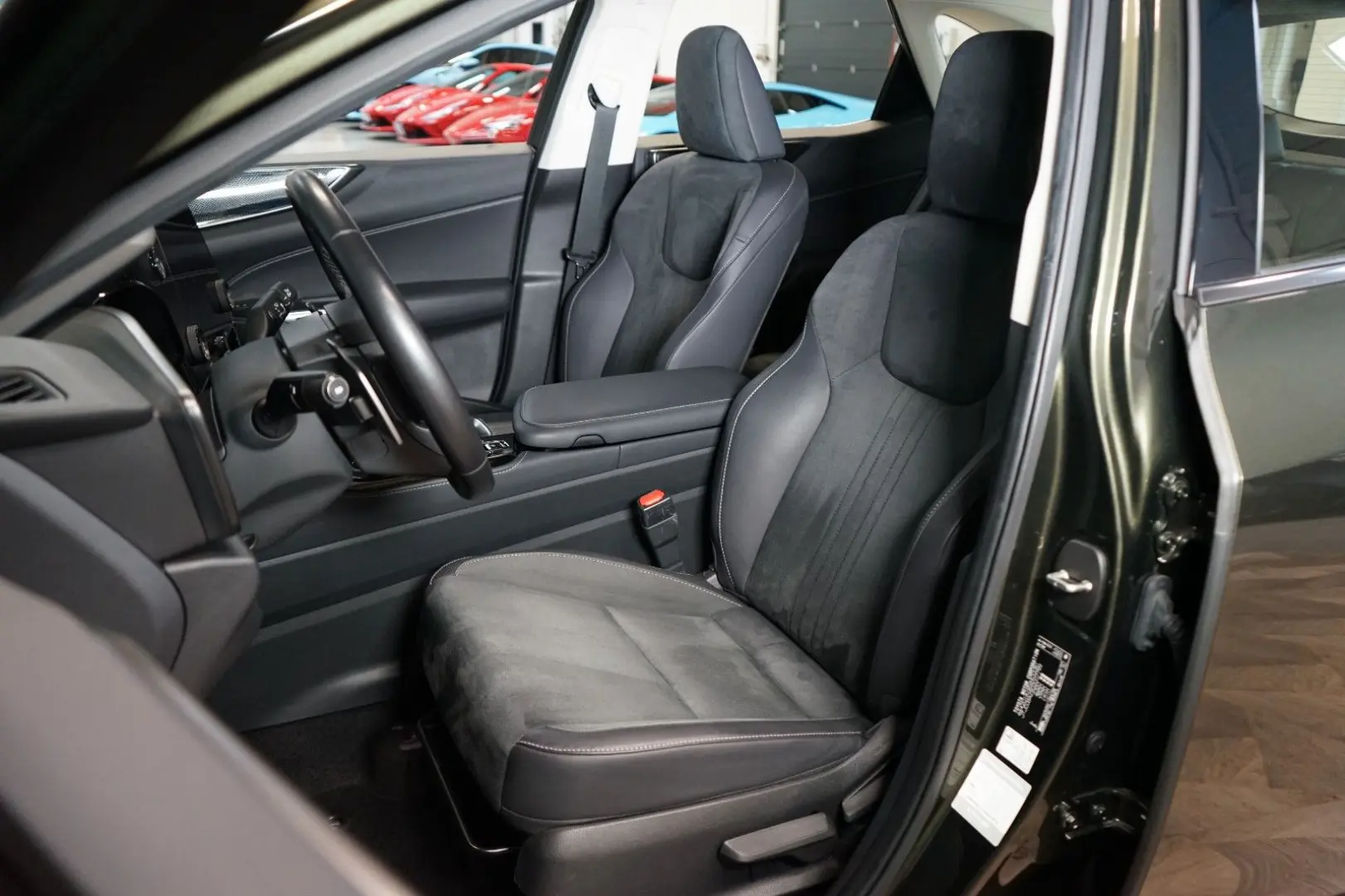 NX350h COMFORT TOP FWD LED DRCC