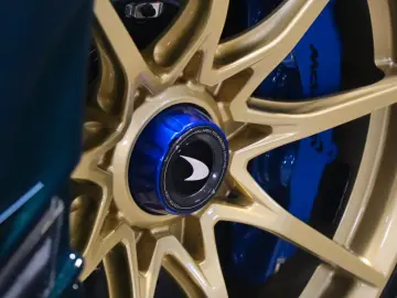 Senna - Green Carbon body Exposed - 1 of 1 - MSO