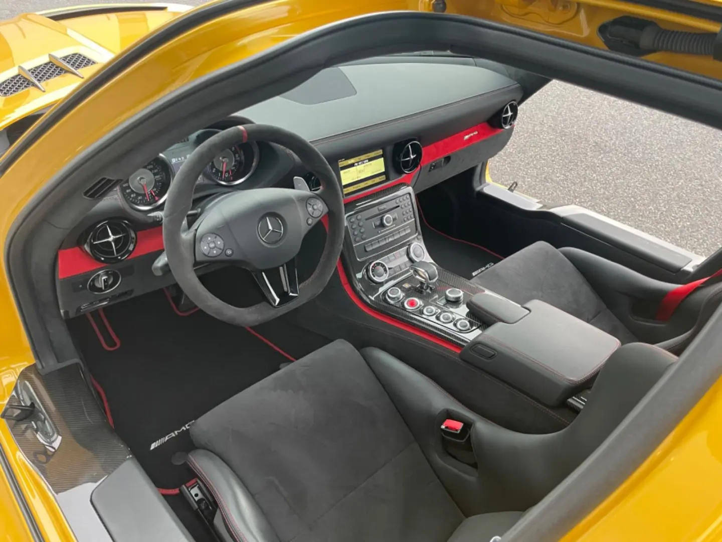 SLS AMG BLACK SERIES AERO PAKET EU