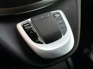 V220d EDITION 2020 AMG NIGHT KOMPAKT  LED#SHZ#SH