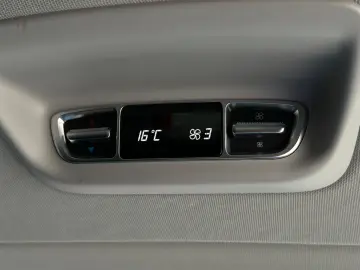 V220d EDITION 2020 AMG NIGHT KOMPAKT  LED#SHZ#SH