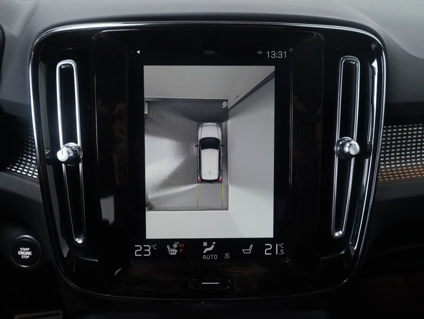 XC40 B4 B R Design LED NAVI ACC LEDER 360