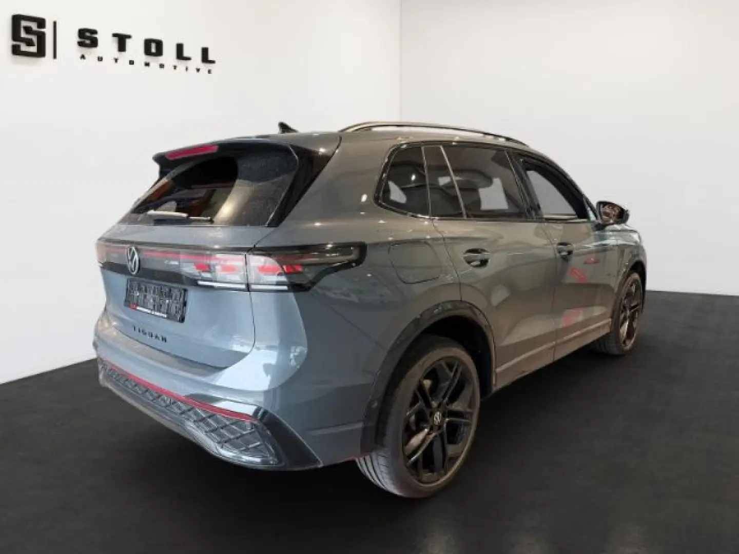 Tiguan 2.0 TSI R-Line 4Motion BlackStyle Pano AH