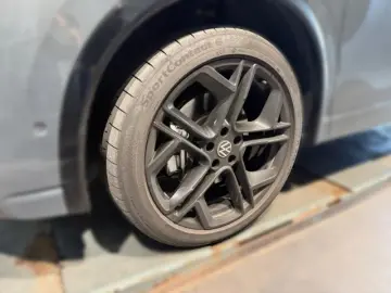 Tiguan 2.0 TSI R-Line 4Motion BlackStyle Pano AH