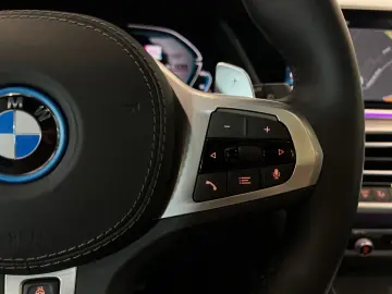 X5 xDr. 45e M-Sport Sky-PANO Laser HuD 360 DA-Pr