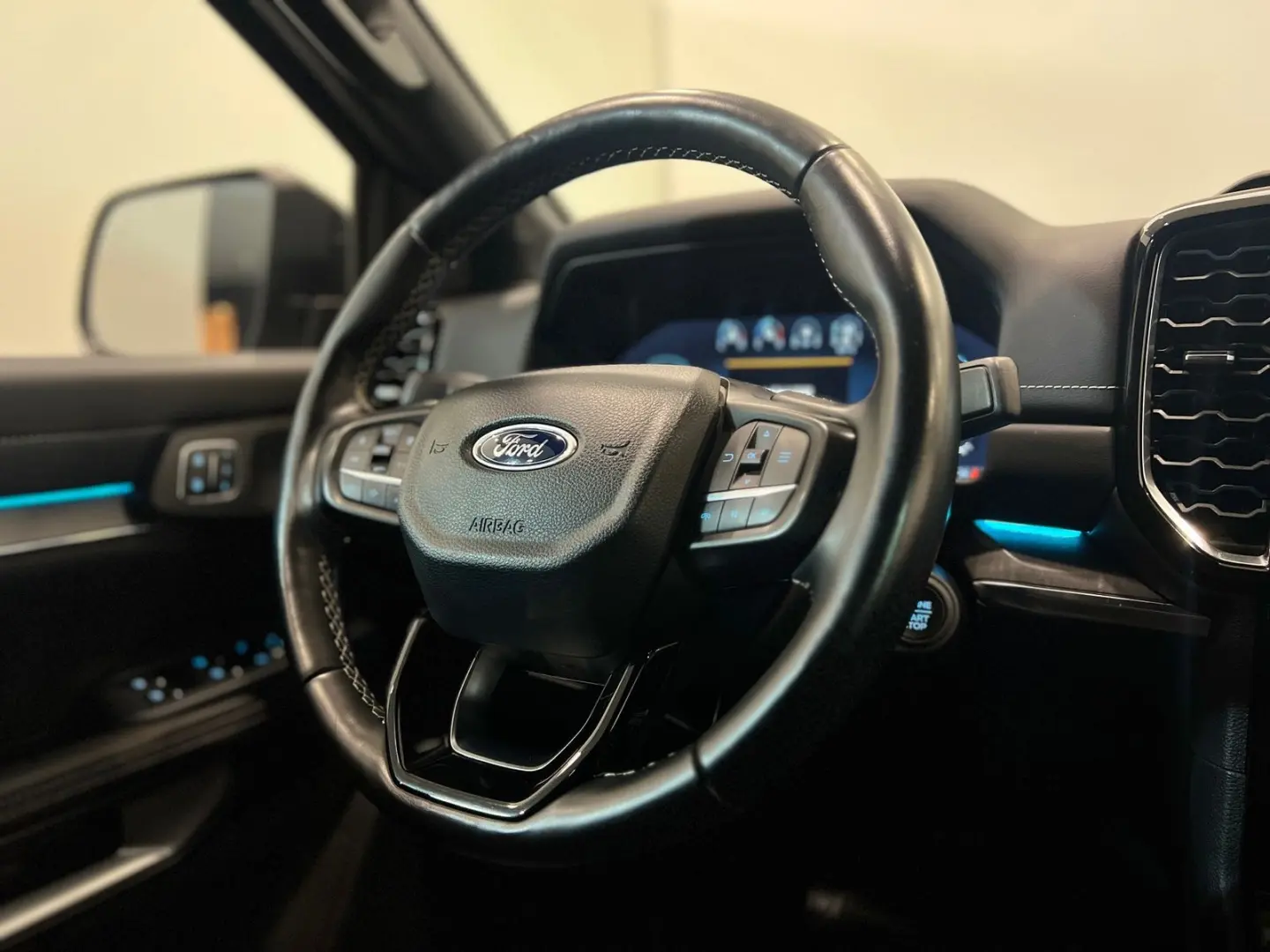 Ranger Platinum 3.0l DOKA Garantie 11.2026