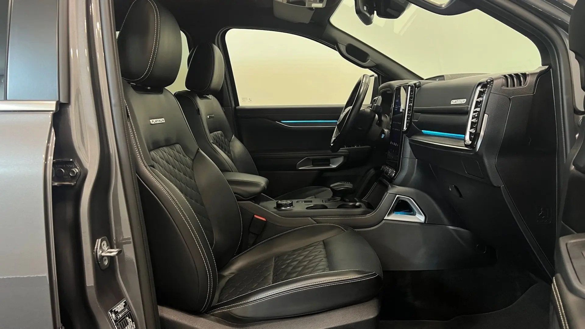 Ranger Platinum 3.0l DOKA Garantie 11.2026