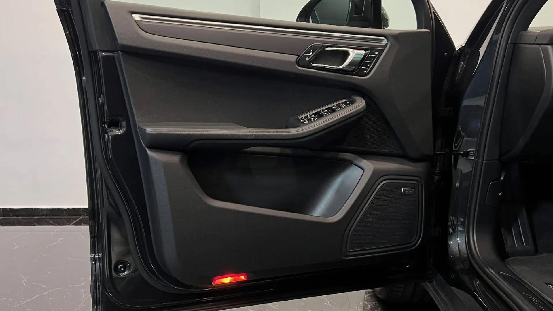 Macan III PANO AHK PDLS  Totwinkel ACC Kamera