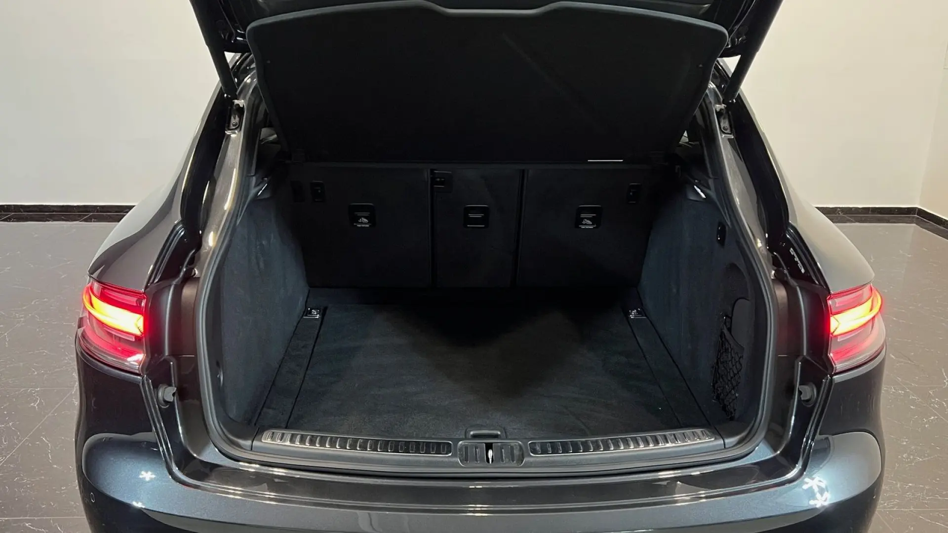 Macan III PANO AHK PDLS  Totwinkel ACC Kamera